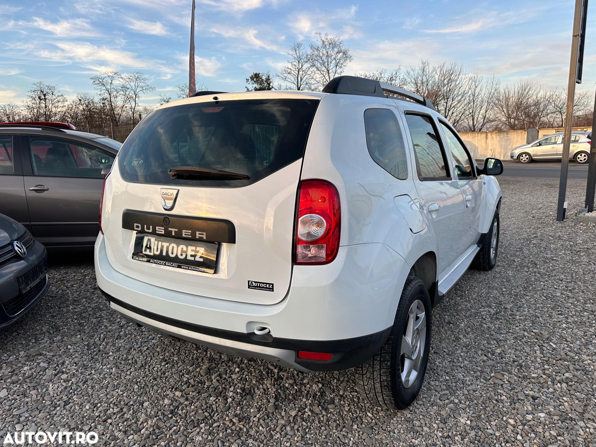 Dacia Duster 1.6 4x2 Laureate - 5