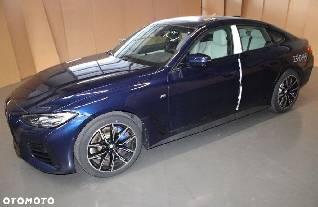 ORYGINALNY ŚLIZG MOCOWANIE ZDERZAKA PRAWY TYŁ M-PAKIET BMW G26 8078586 17km - 10