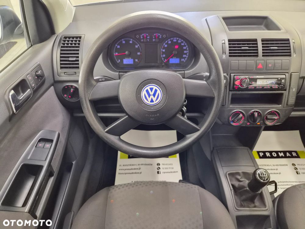 Volkswagen Polo 1.2 - 38