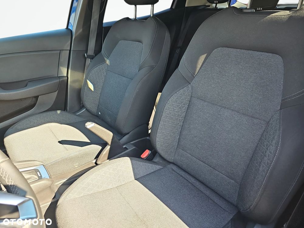 Renault Clio - 15