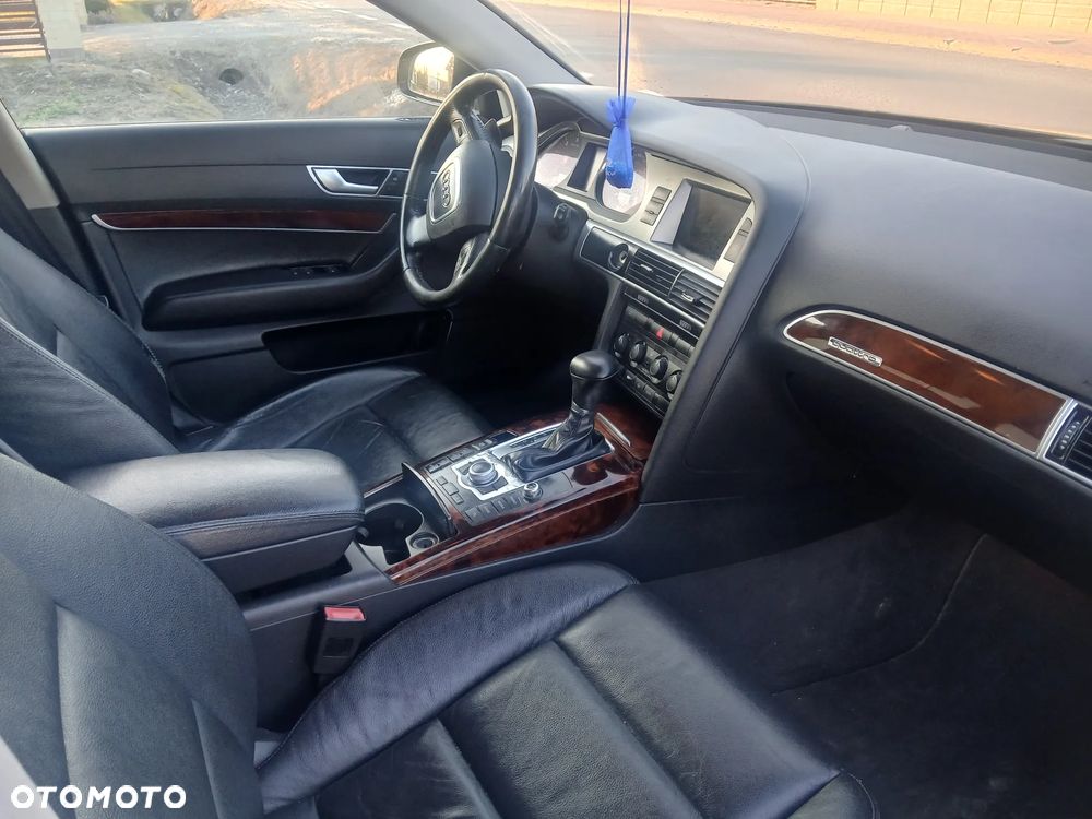 Audi A6 Avant - 4