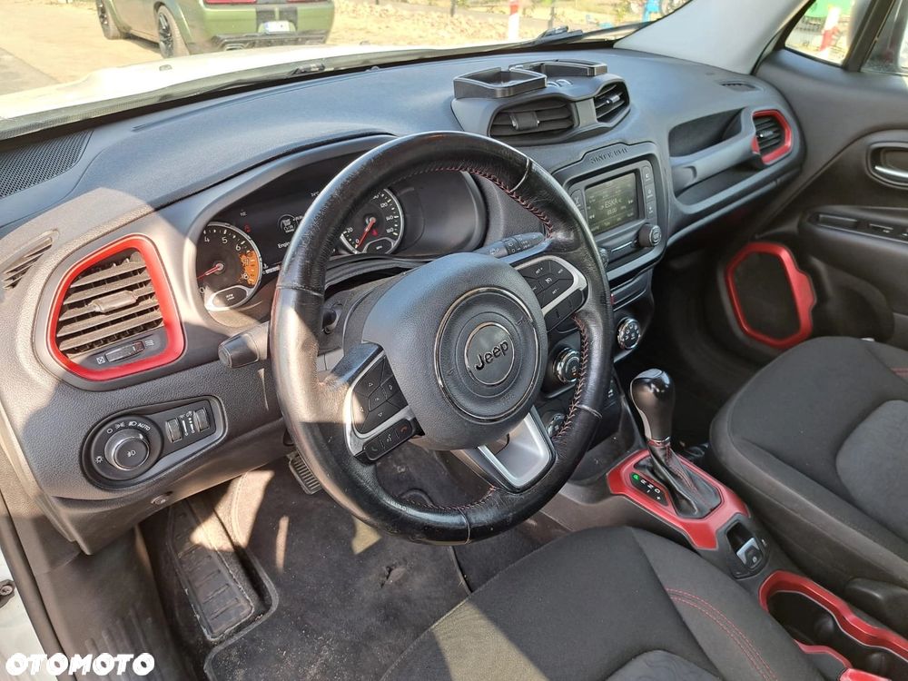 Jeep Renegade - 18