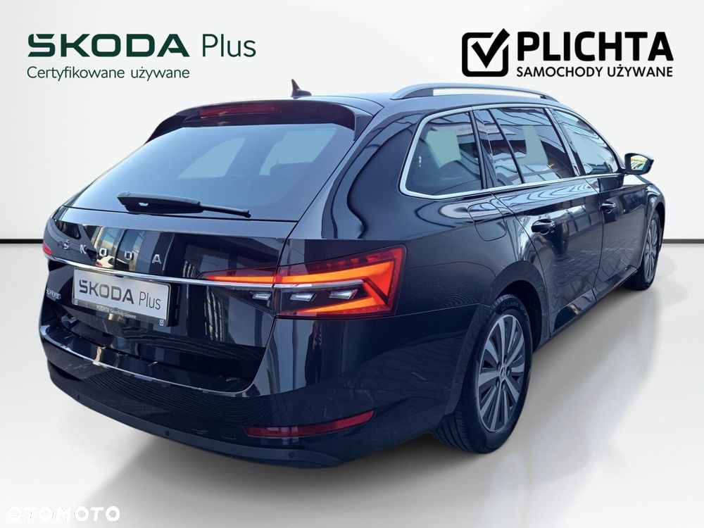 Skoda Superb 2.0 TDI SCR Style DSG - 6