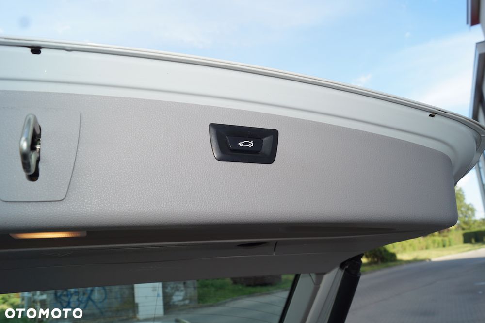 BMW Seria 3 318d Advantage - 19