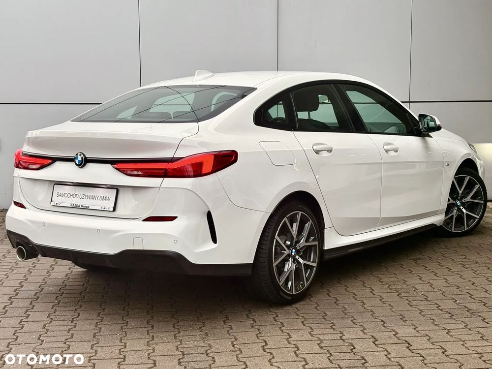 BMW Seria 2 218i M Sport - 6
