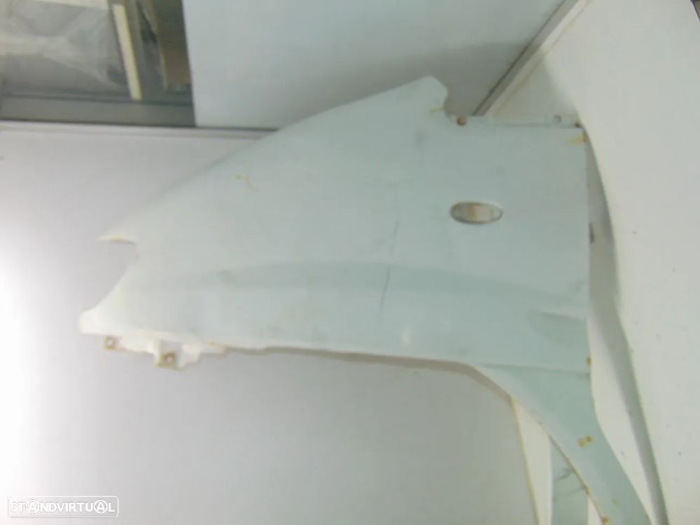 Mitsubishi L400 guarda lamas - 3