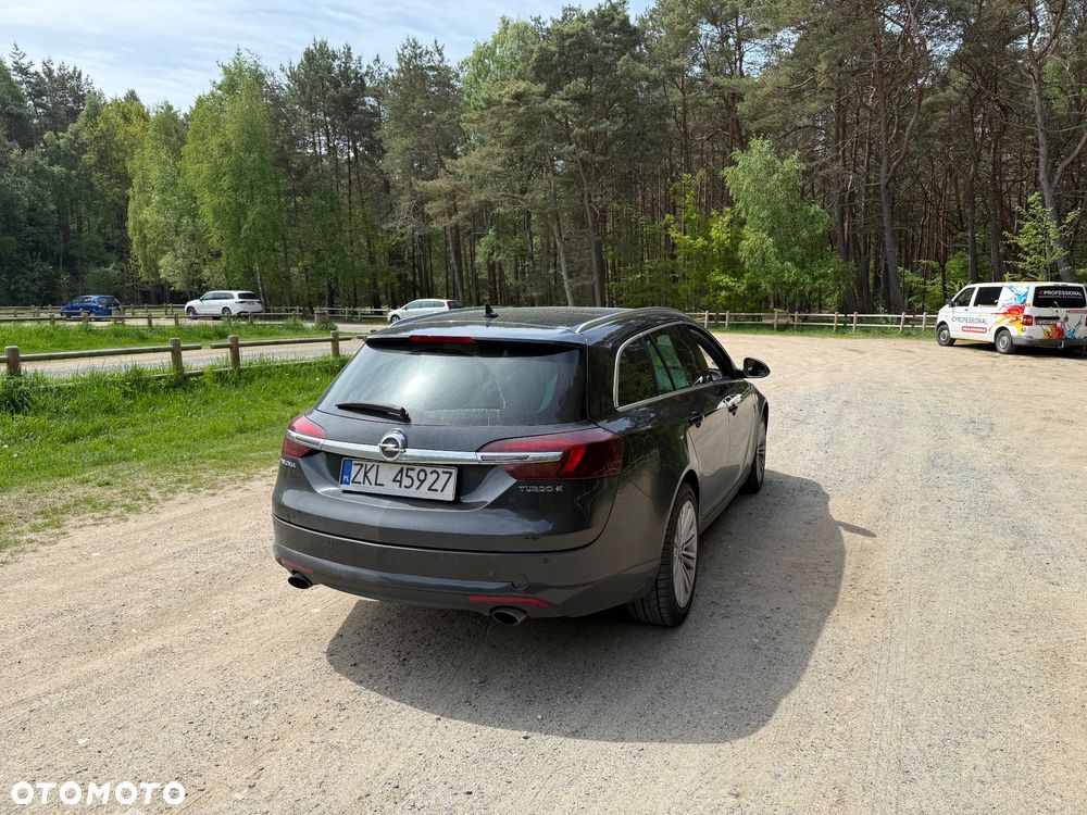 Opel Insignia 2.0 T Cosmo 4x4 S&S - 7