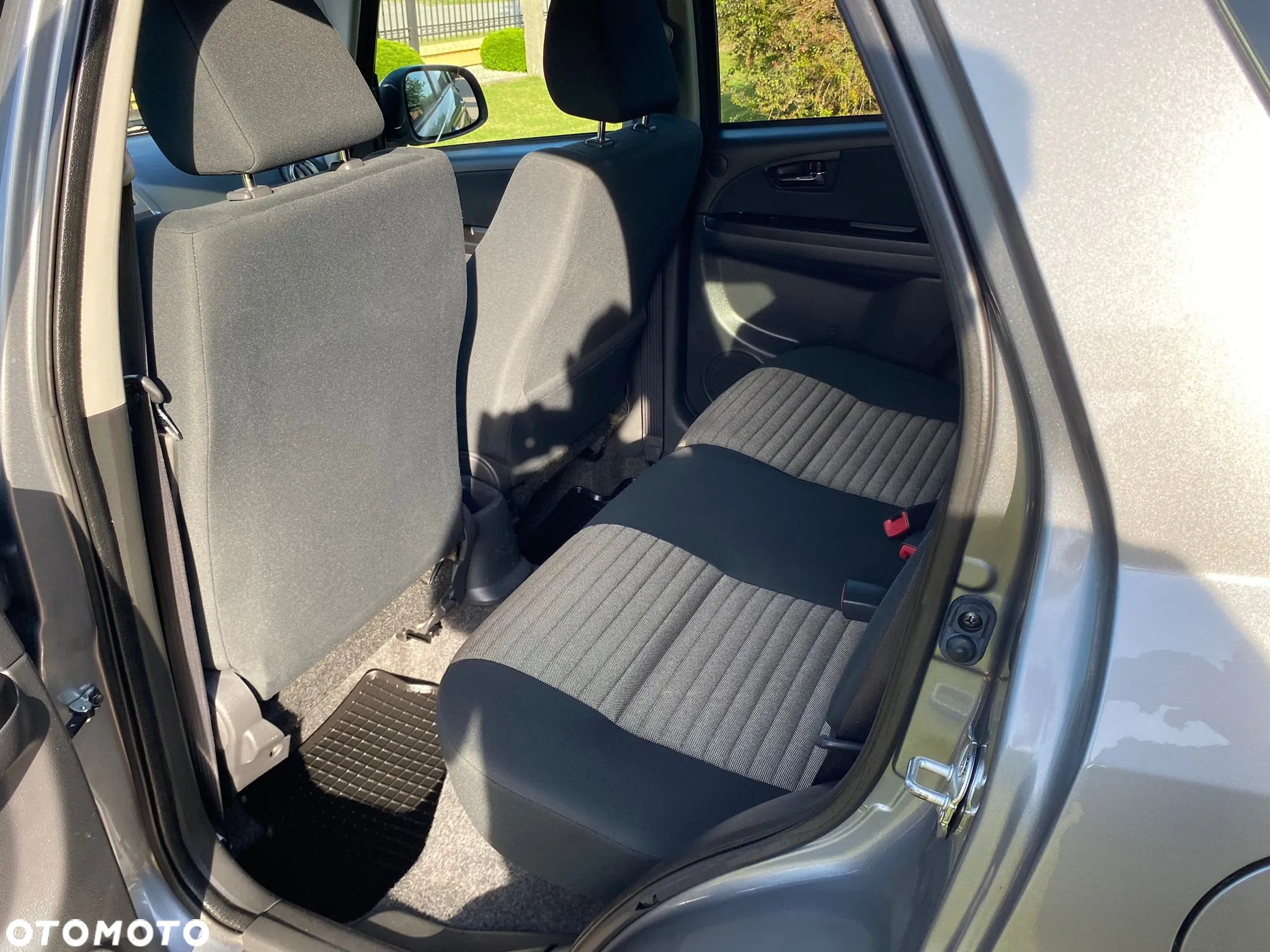 Fiat Sedici 1.6 16V 4x4 Luxury - 17