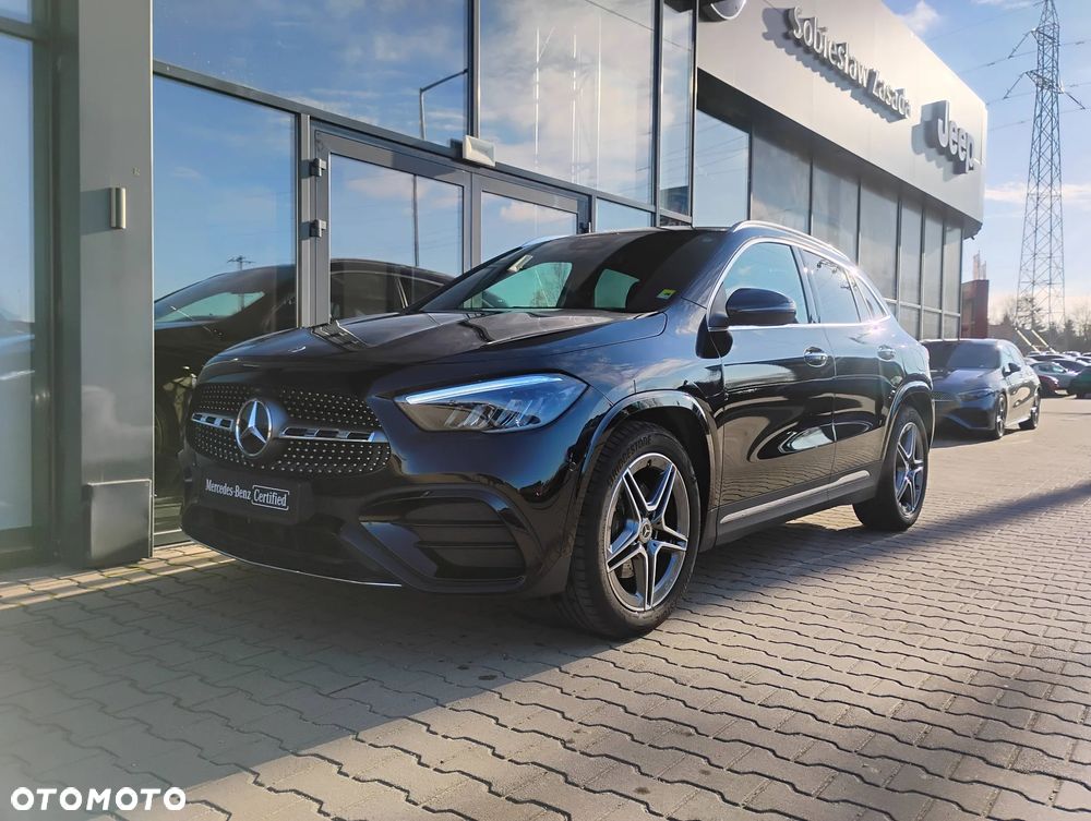 Mercedes-Benz GLA 200 AMG Line - 22
