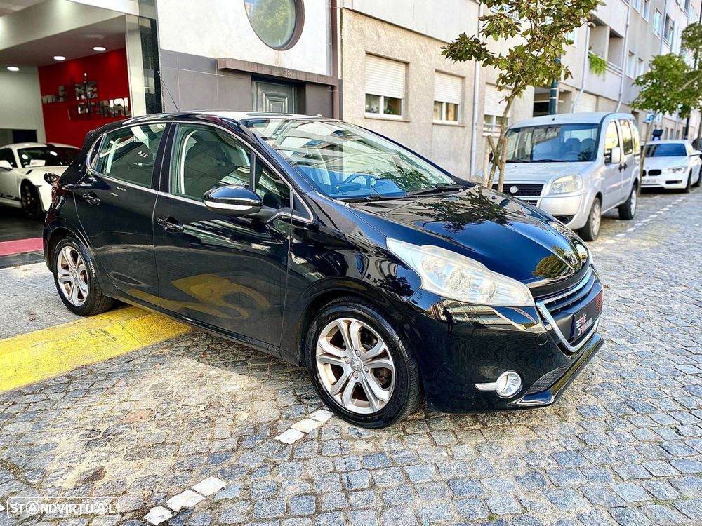 Peugeot 208 1.6 BlueHDi Active - 4