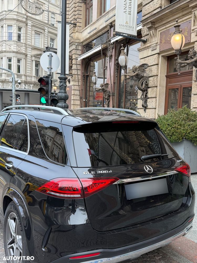 Mercedes-Benz GLE 300 d 4MATIC - 2