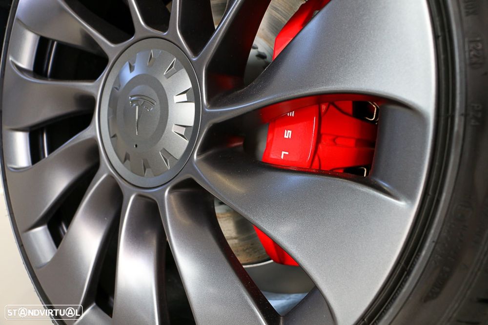 Tesla Model 3 Performance Dual Motor AWD - 19