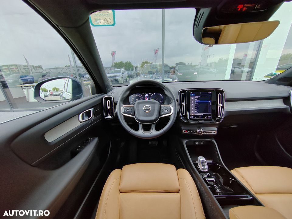 Volvo XC 40 - 21
