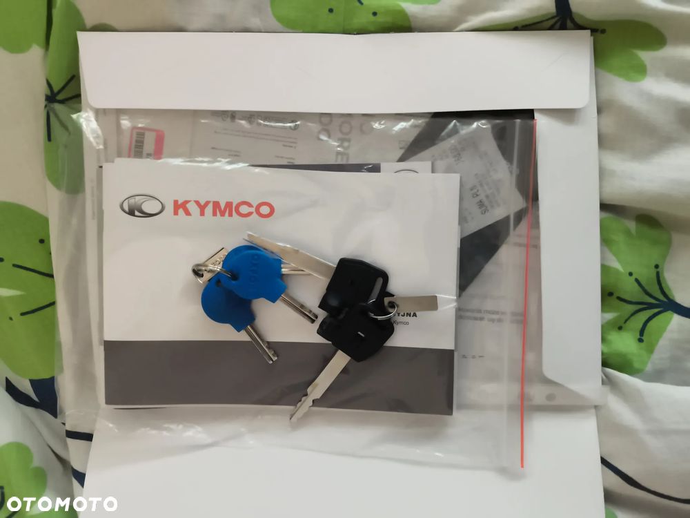 Kymco Skytown - 12
