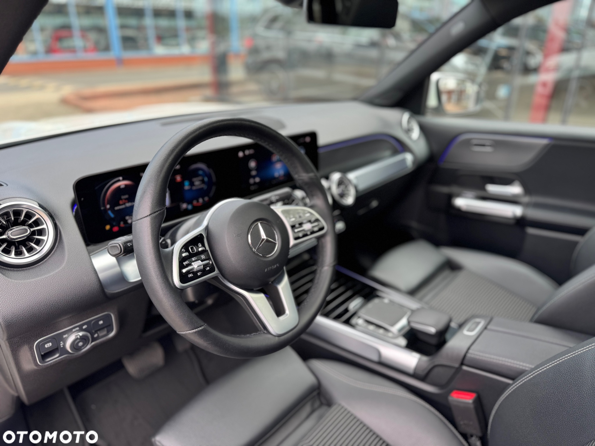 Mercedes-Benz GLB 200 d 4Matic 8G-DCT Special Edition - 39