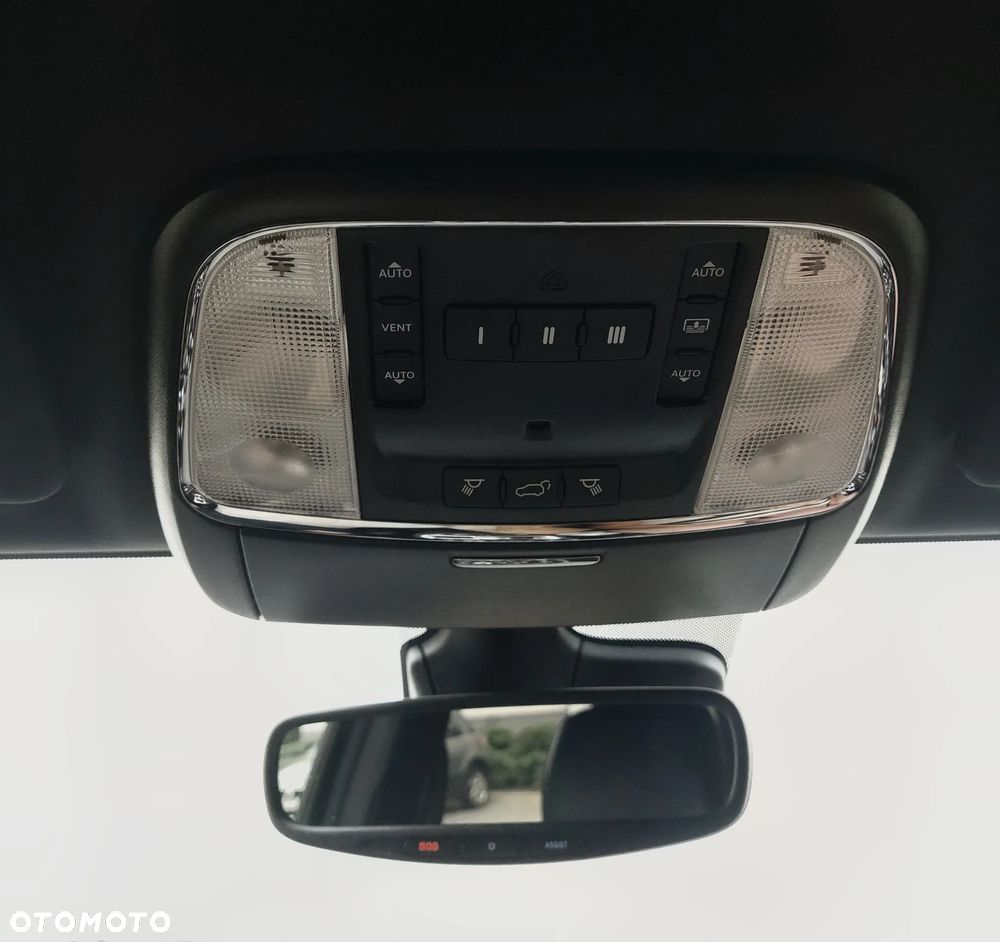 Jeep Grand Cherokee 5.7 V8 HEMI 4WD Automatik S - 20