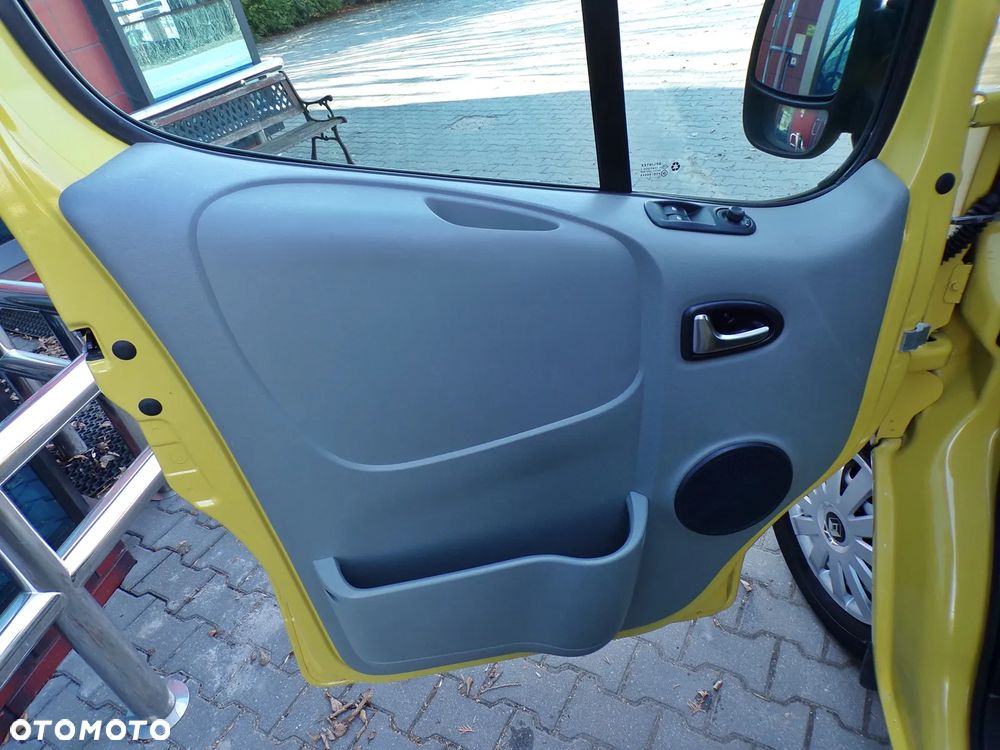 Renault Trafic Combi L1H1 - 17