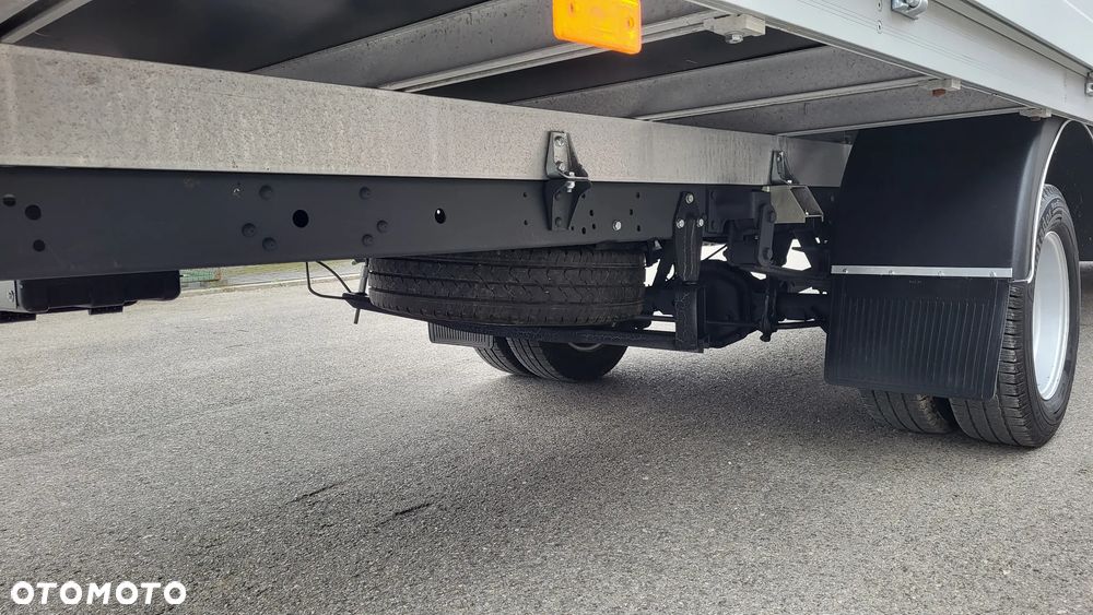 Iveco Daily 50c15 / 35c15 / długa skrzynia 6,12 m / skrzynia 12 euro palet - 12