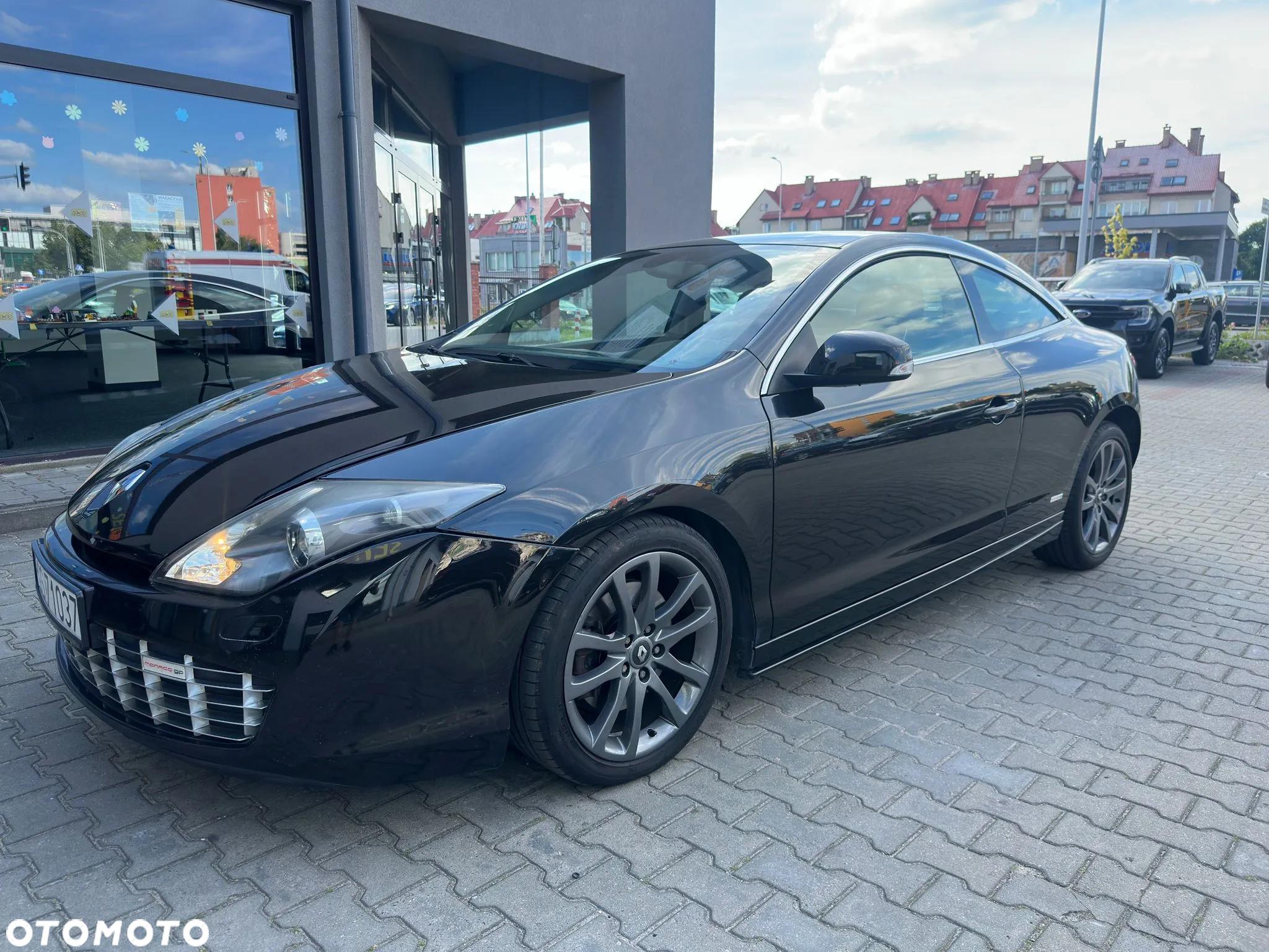 Renault Laguna 2.0 dCi Monaco GP2 - 11