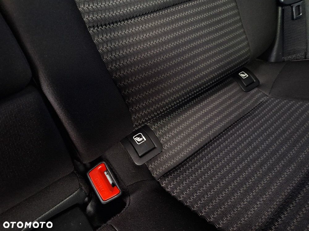Kia Ceed 1.5 T-GDI M DCT - 40