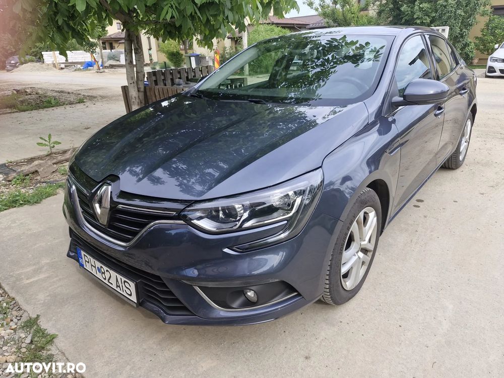 Renault Megane TCE 140 GPF Zen - 10