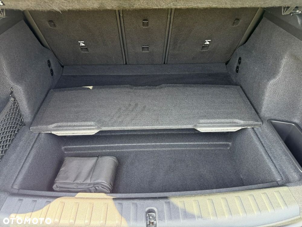 BMW X1 - 12