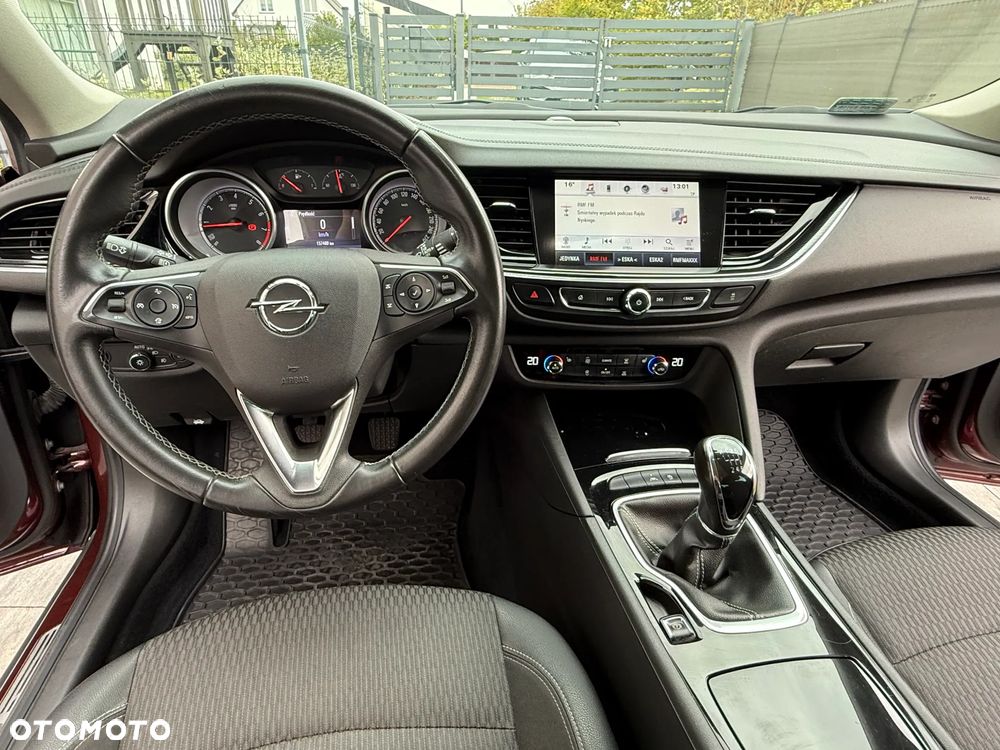 Opel Insignia 1.5 T Elite S&S - 11