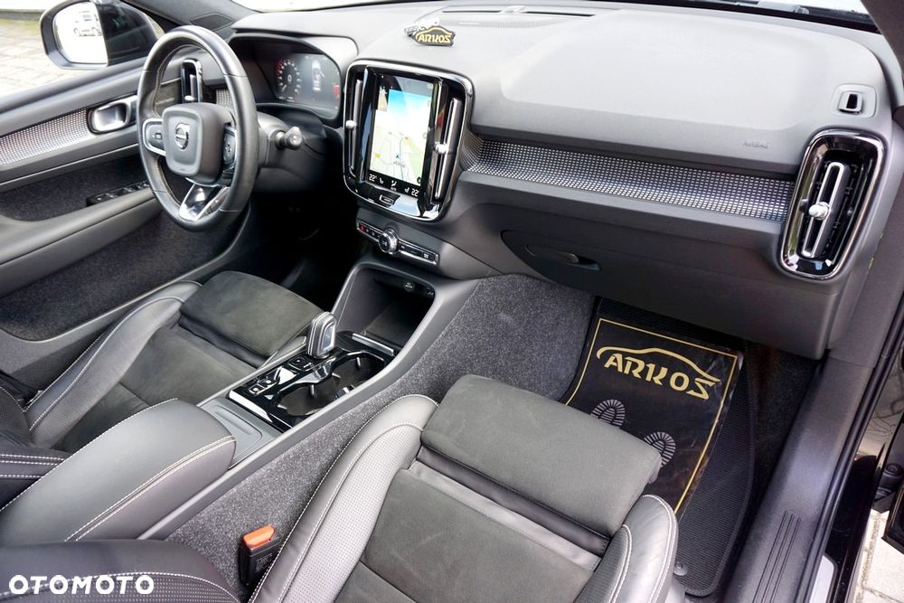 Volvo XC 40 D3 R-Design - 35