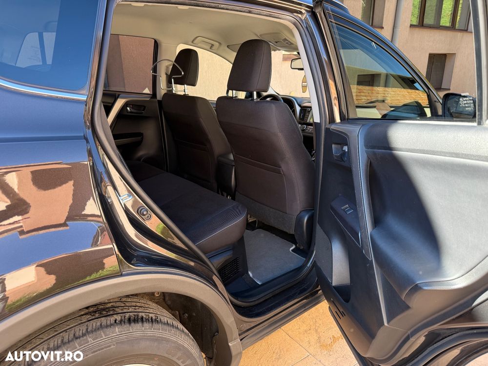 Toyota RAV4 - 19