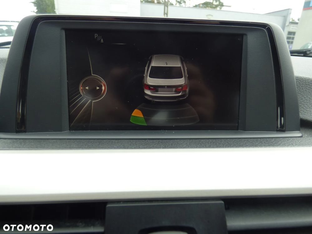 BMW Seria 3 - 18