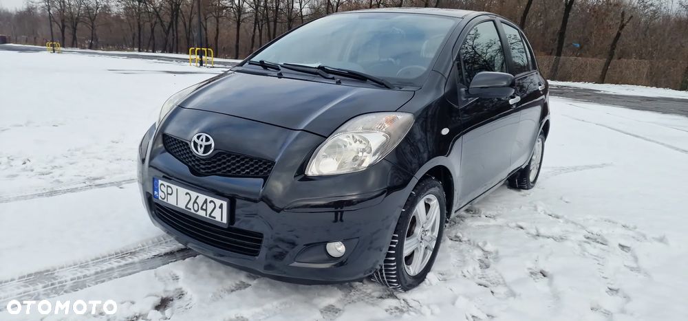 Toyota Yaris 1.33 VVT-i Club - 35