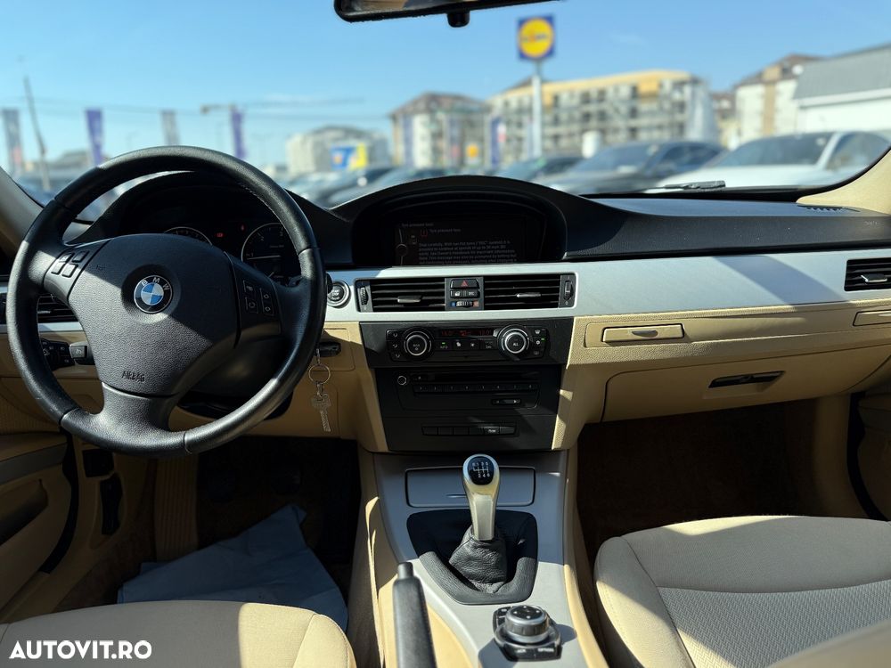 BMW Seria 3 318d - 5