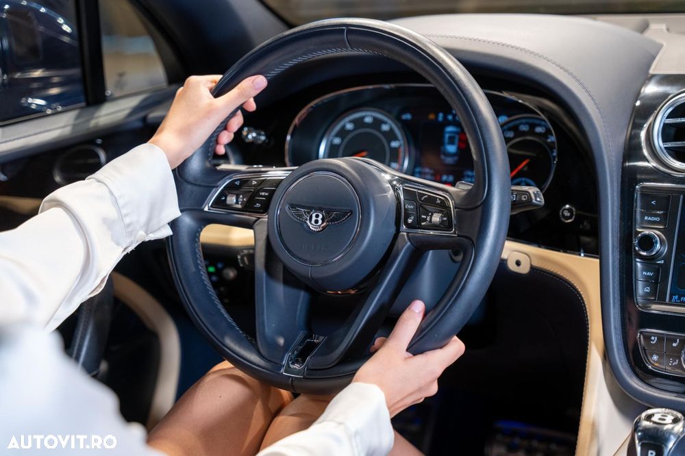 Bentley Bentayga - 16