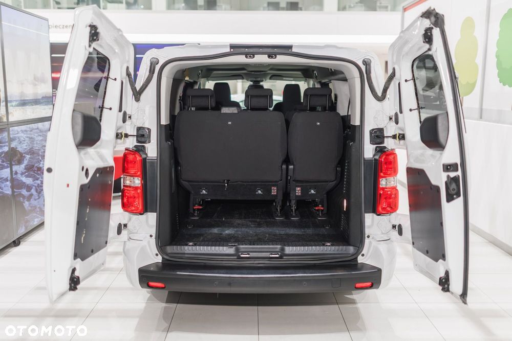 Toyota Proace Verso - 19