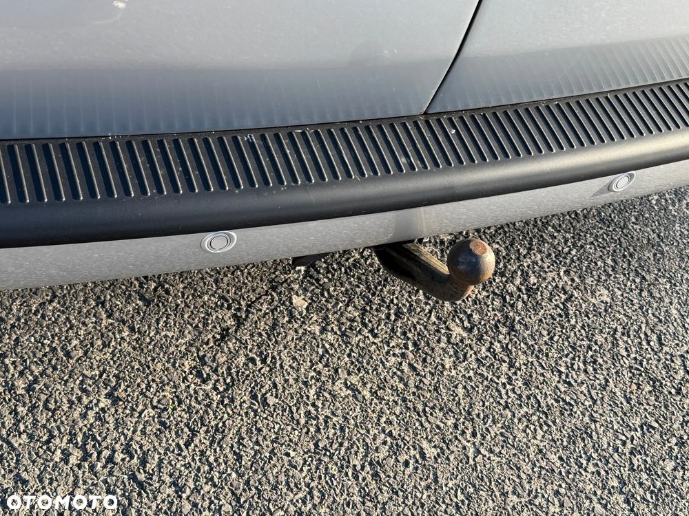 Volkswagen Multivan - 7