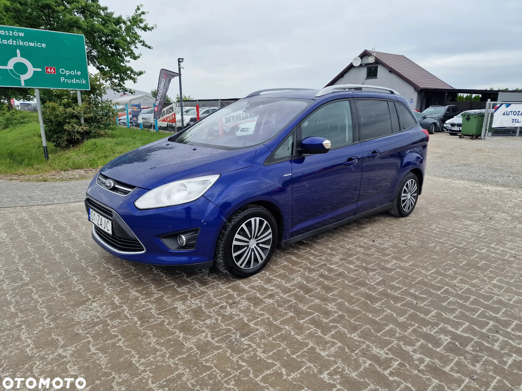 Ford Grand C-MAX 1.0 EcoBoost Start-Stopp-System Champions Edition - 3