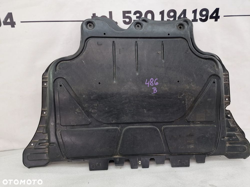 VW PASSAT B8 / VW GOLF VII / SEAT LEON 5F0 12- PŁYTA / OSŁONA POD SILNIK , NR 3Q0825236D , NR AUKCJI NSŁ486 - 8