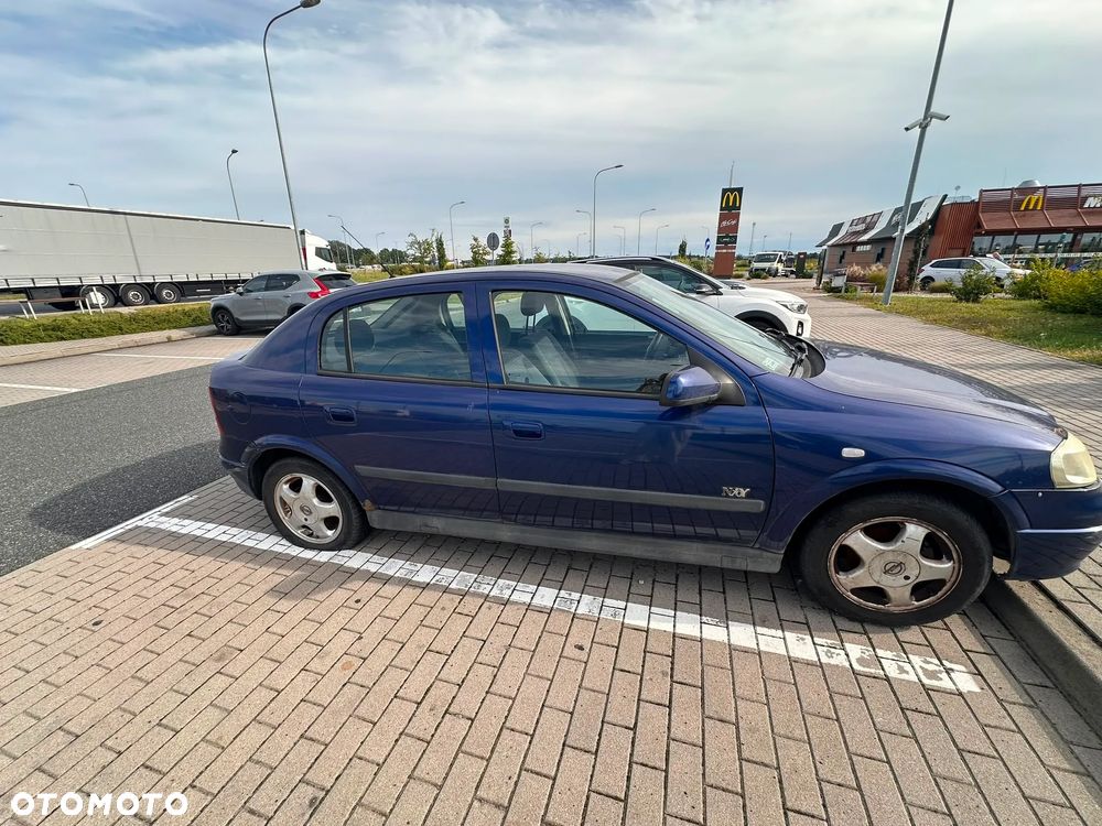 Opel Astra 1.6 NJoy - 2