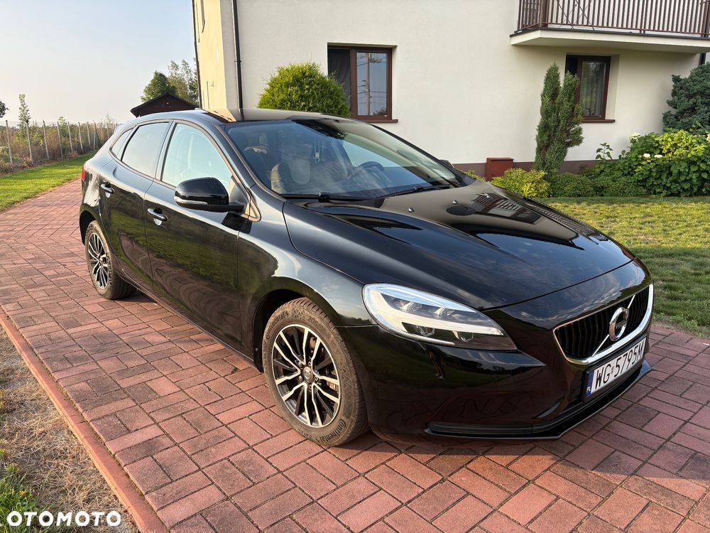 Volvo V40