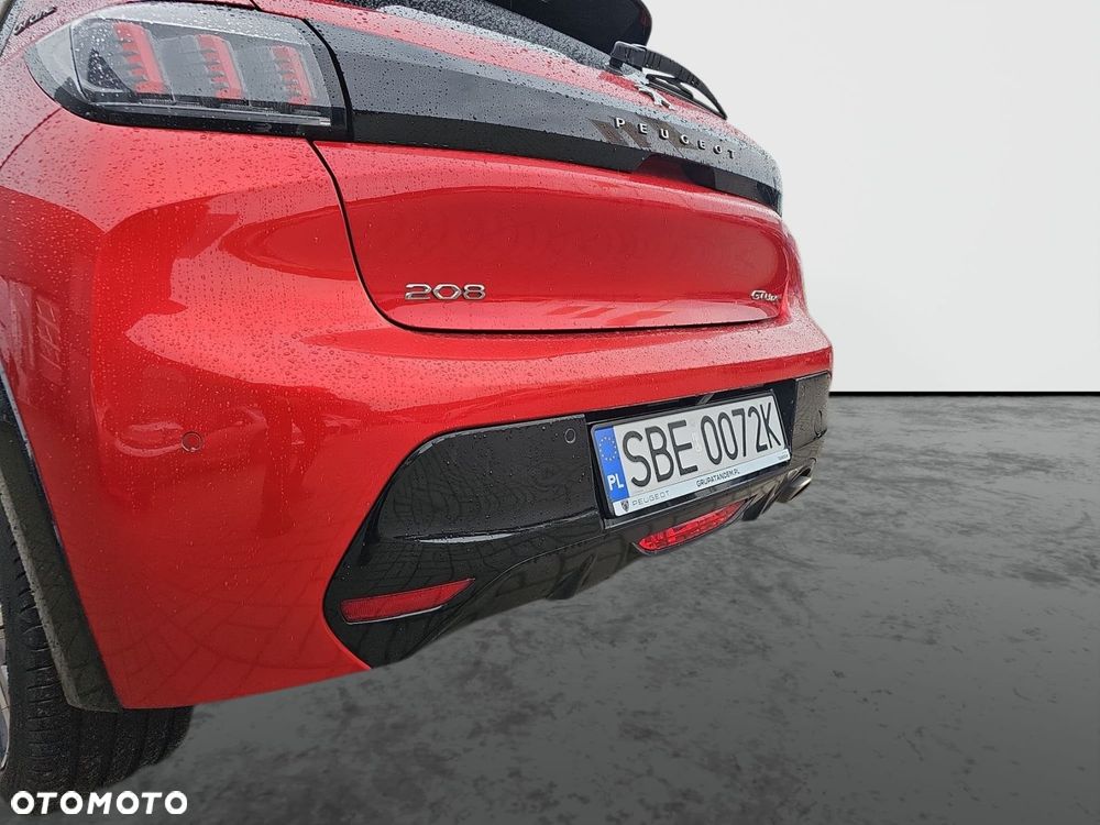 Peugeot 208 - 15
