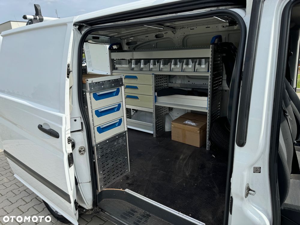 Mercedes-Benz Vito - 10
