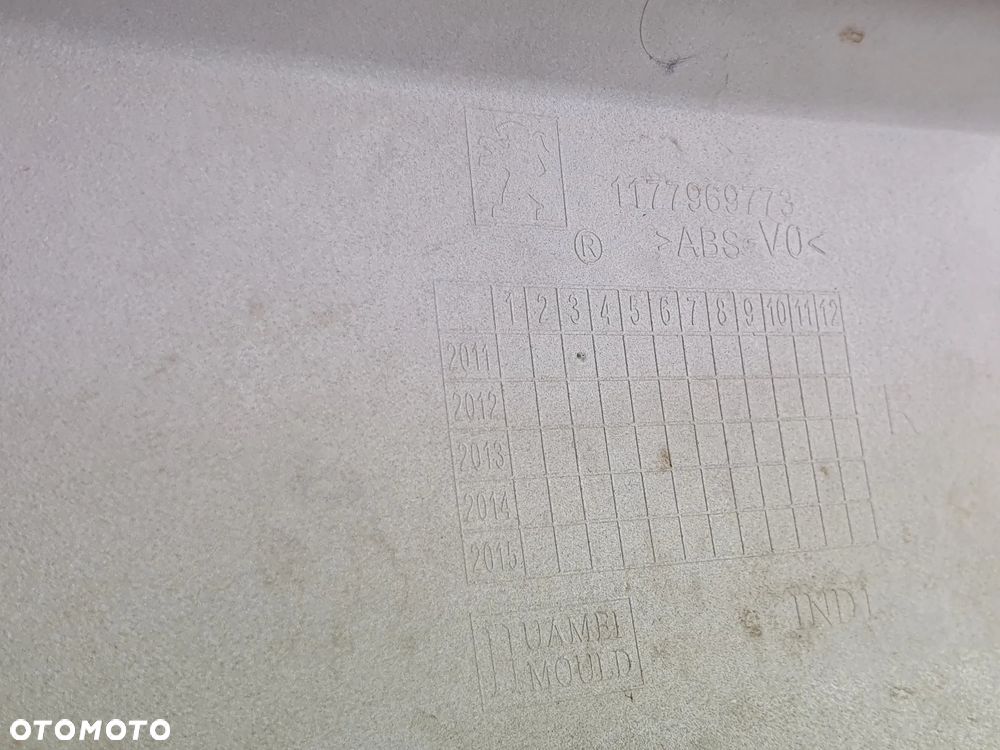 PLUG OWIEWKA DOLNA PRAWA OSLONA PEUGEOT E-VIVACITY - 18