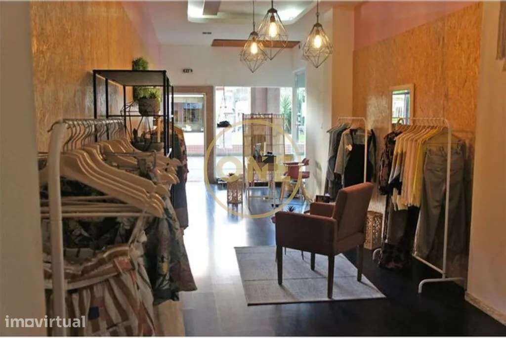 Loja de roupa para trespasse - Grande imagem: 4/6