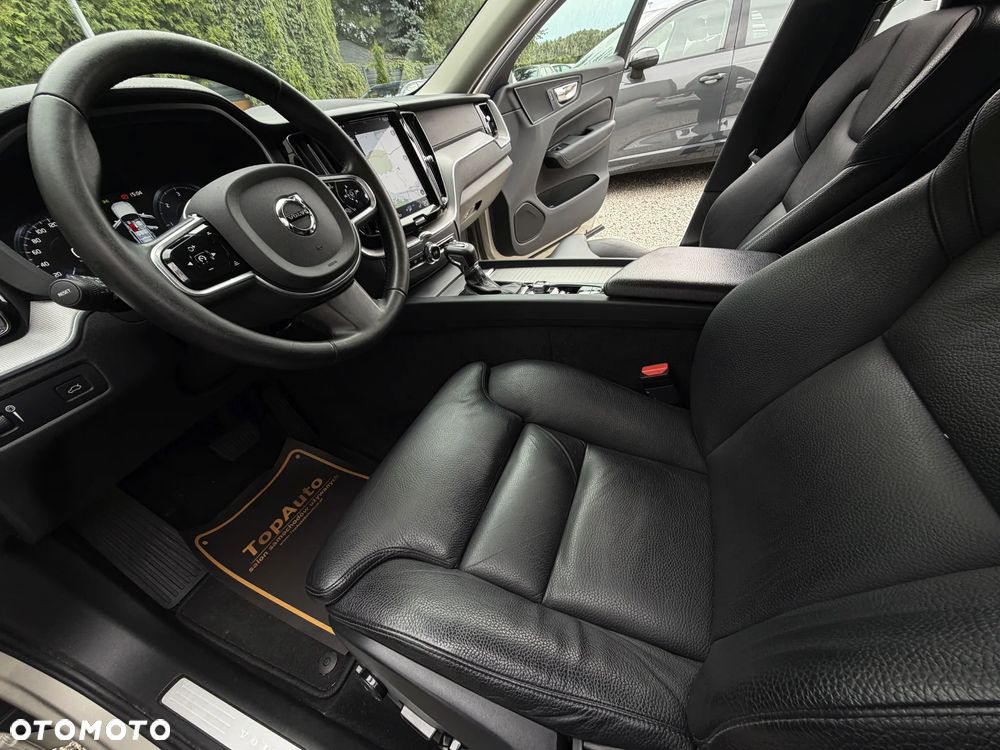 Volvo XC 60 D4 SCR Inscription - 18