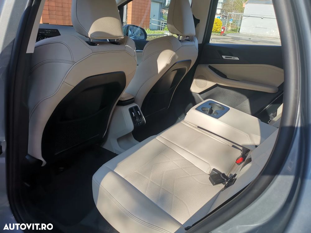 BMW Seria 2 218d Aut. Sport Line - 23