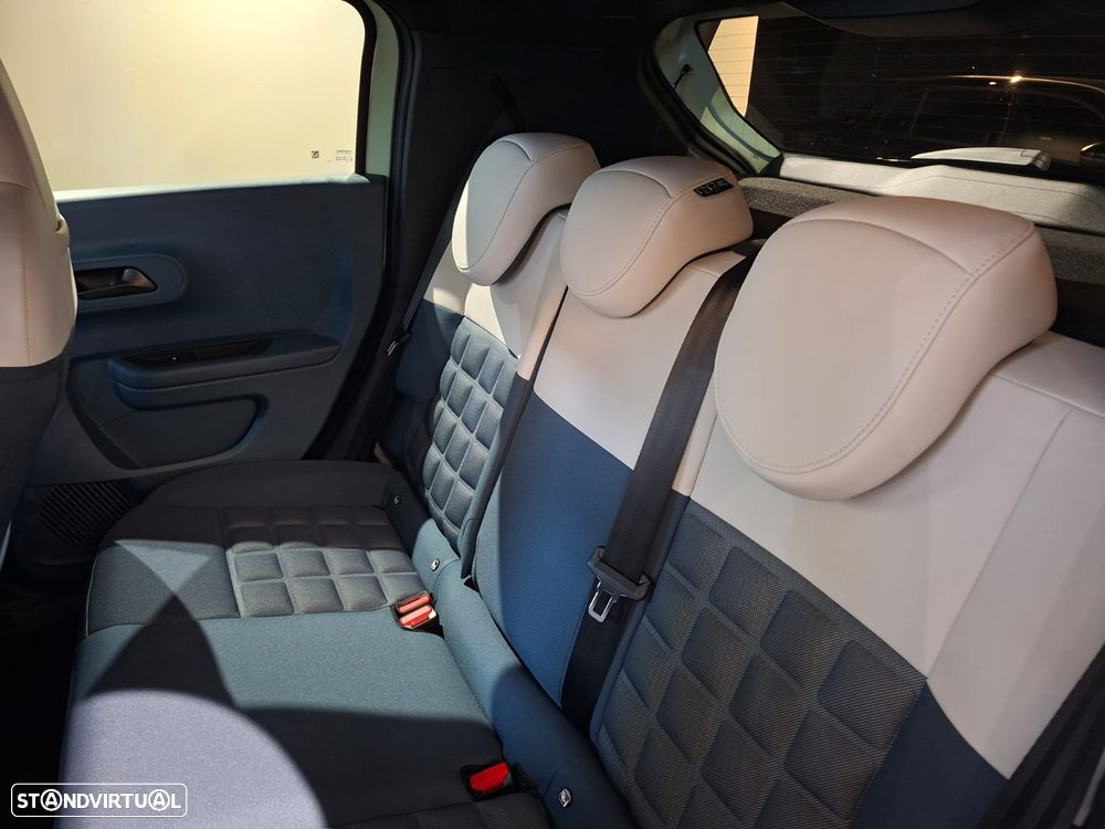 Fiat Grande Panda 1.2 La Prima - 12