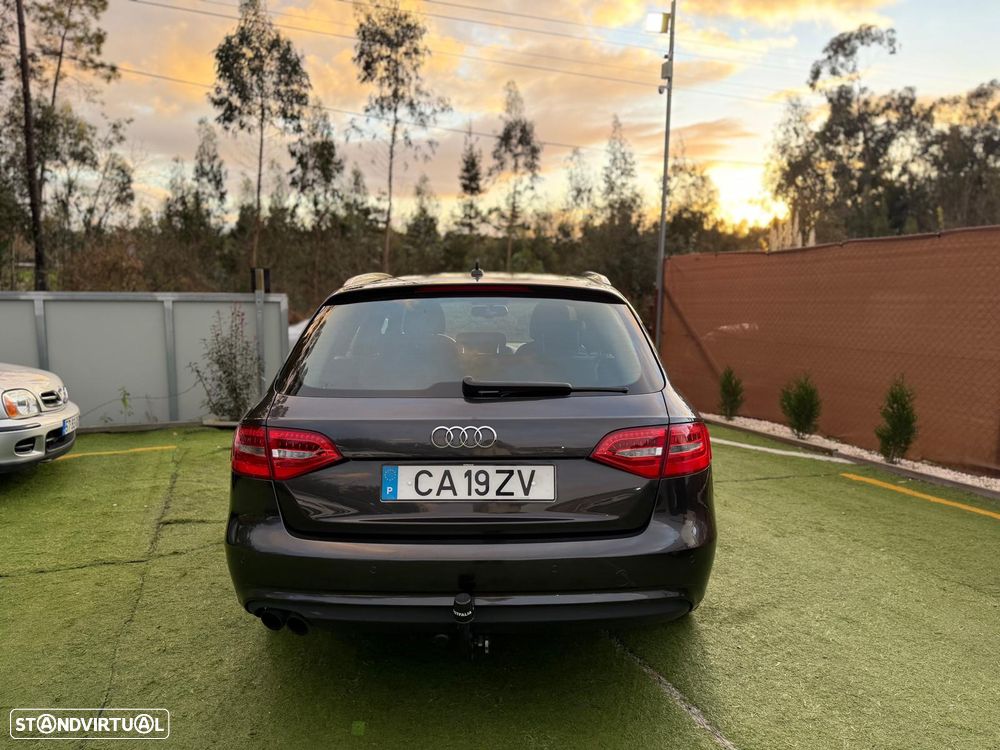 Audi A4 Avant 2.0 TDI DPF Attraction - 4