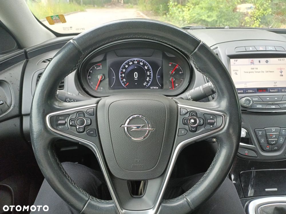 Opel Insignia 2.0 CDTI Cosmo S&S - 10