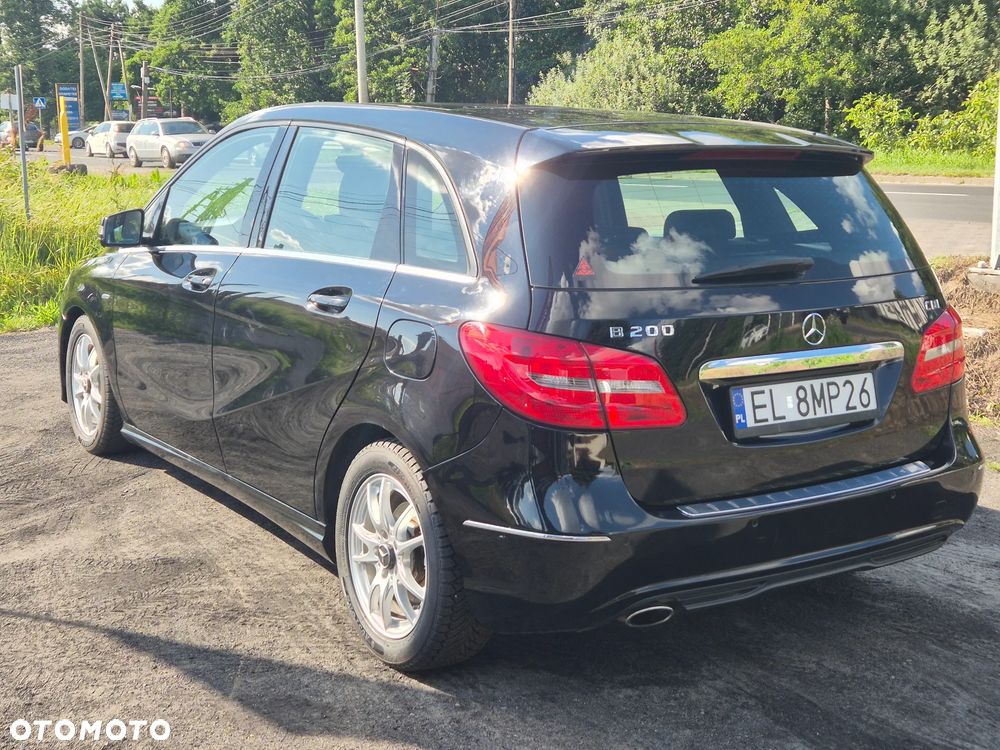 Mercedes-Benz Klasa B 200 CDI (BlueEFFICIENCY) 7G-DCT - 4