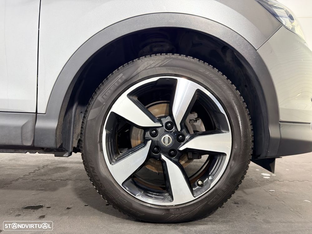 Nissan Qashqai 1.5 dCi Tekna Premium 18 360 - 40